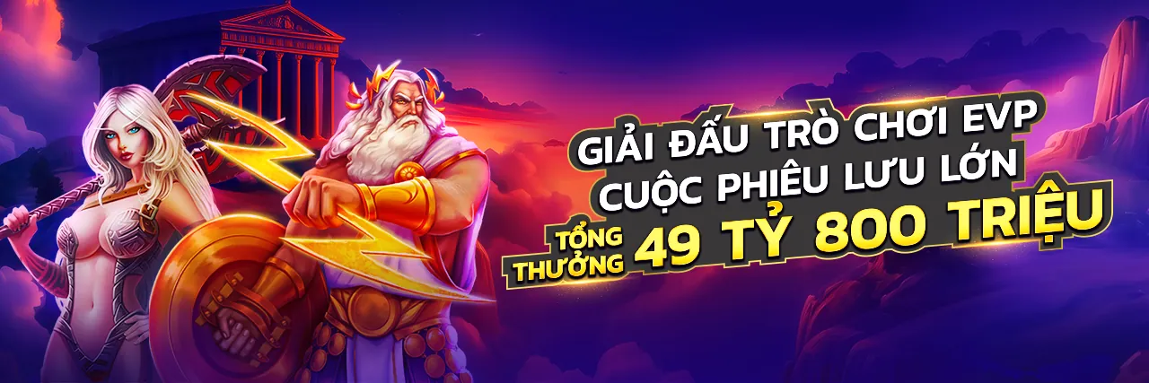 Bàn Baccarat với các chip và thẻ bài, minh họa chiến lược thắng tại ggg88 link vào
